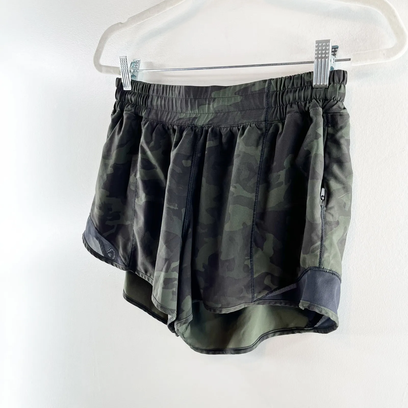 Lululemon Hotty Hot Short II Long 4" Incognito Camo Multi Gator Green Black 10 - Image 6