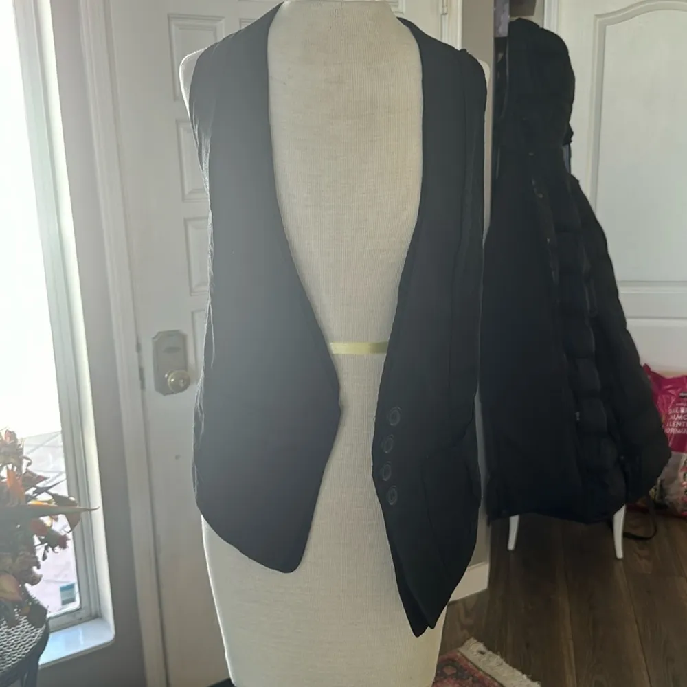 Mind Code Linen black sexy funky open vest size medium - Image 6