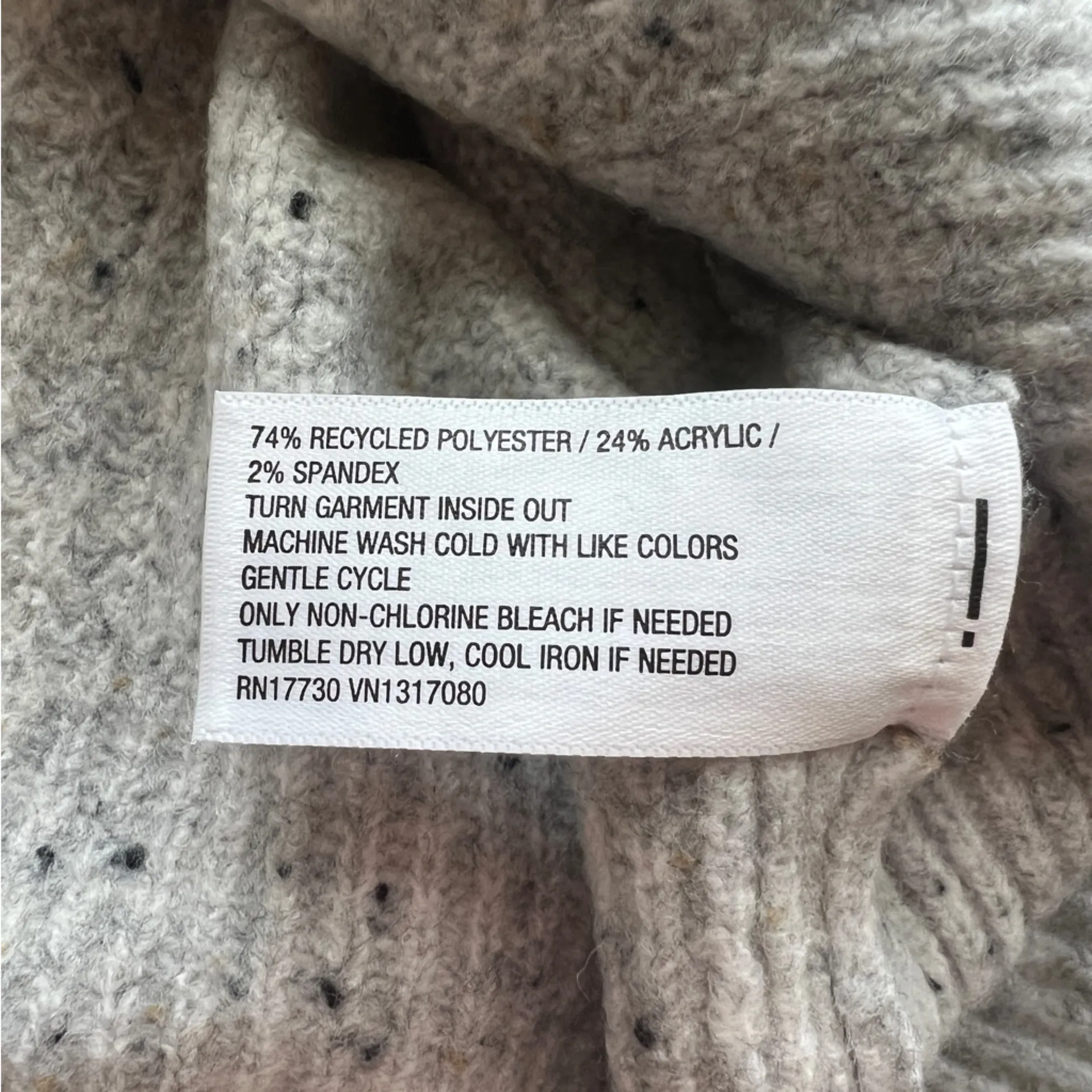 Universal Thread Heather Gray Cable Knit Sweater - Image 9