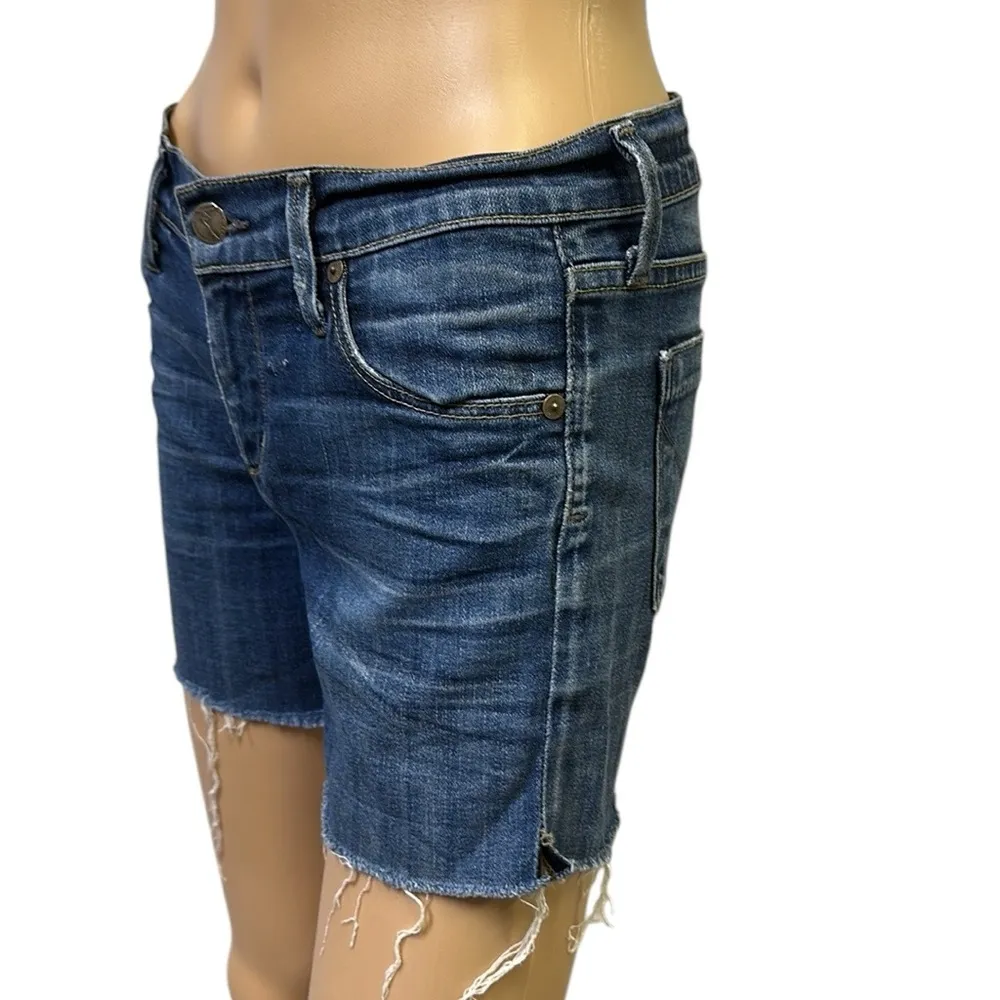 Citizens of Humanity Avedon Denim Cut Off Raw Frayed Hem Blue Jean Shorts 27 - Image 2