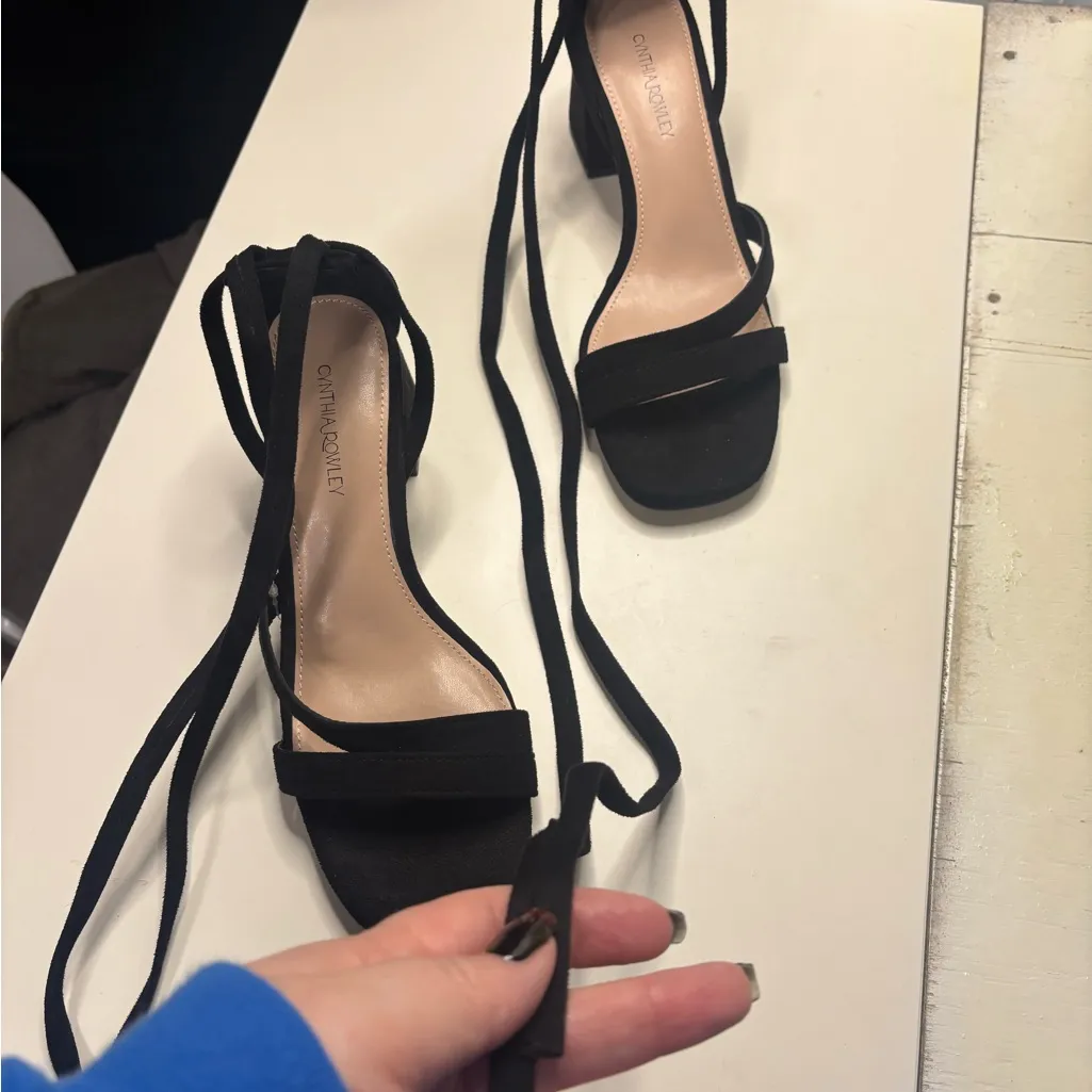 Cynthia Rowley Ankle Wrap Block Heel Shoes Sandals Black Size 8 New - Image 6