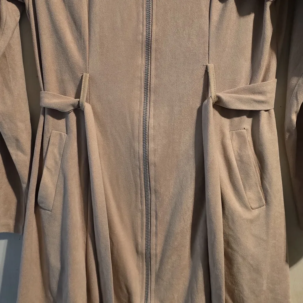 CBR Light Beige Coat with Brass Accents Tan Size L - Image 8