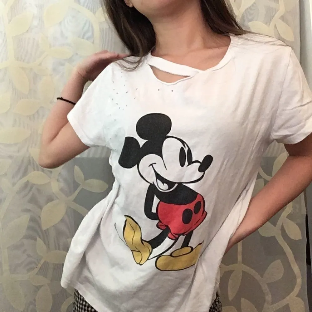 Disney t shirt with holes and a cut at the neck - Image 3