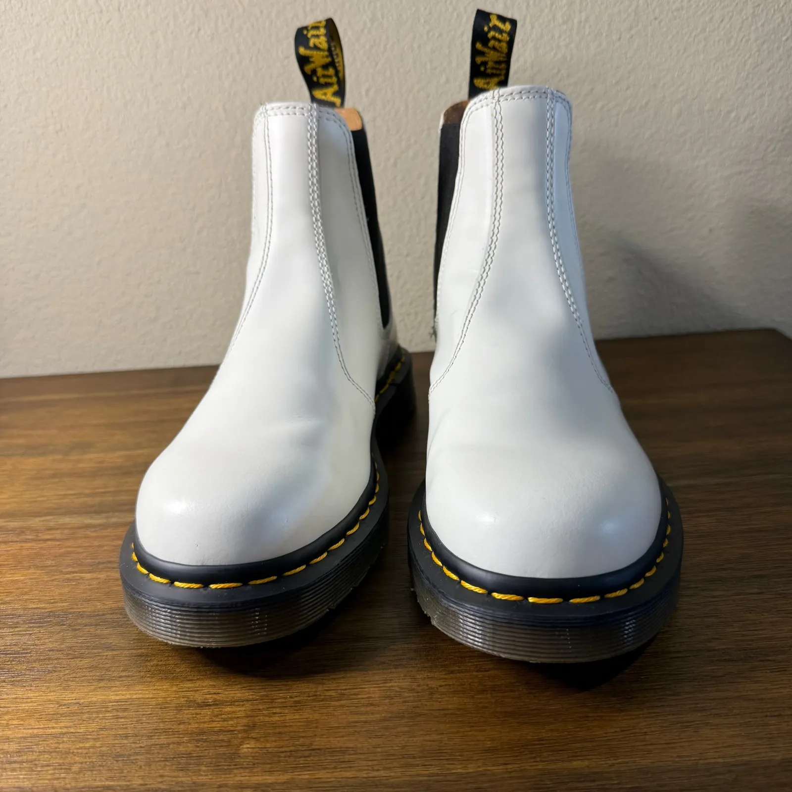Dr Martens 2976 YS Chelsea Boots White Leather Platform Lug Sole Women US 7 - Image 5
