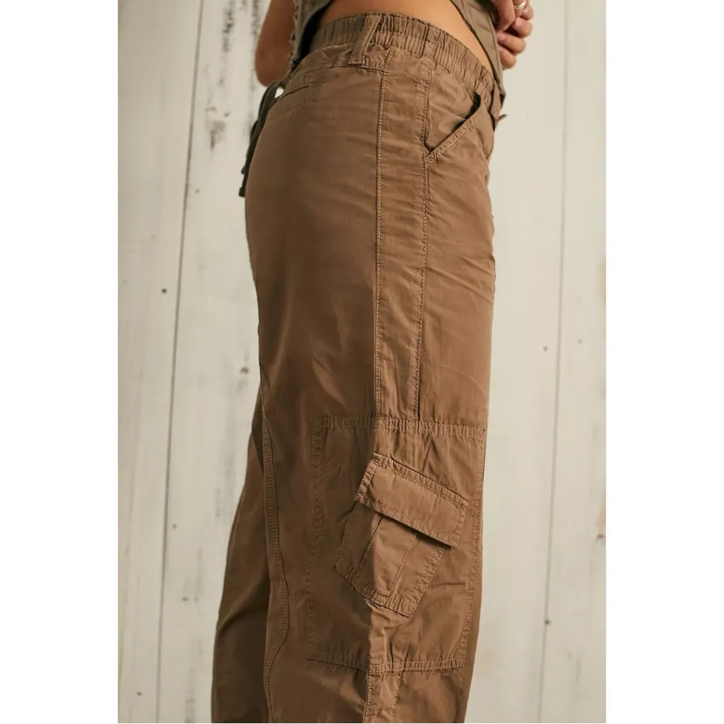 Urban Outfitters UO BDG Brown Y2K Low Rise Cargo Pants Large Wide Leg - Image 3