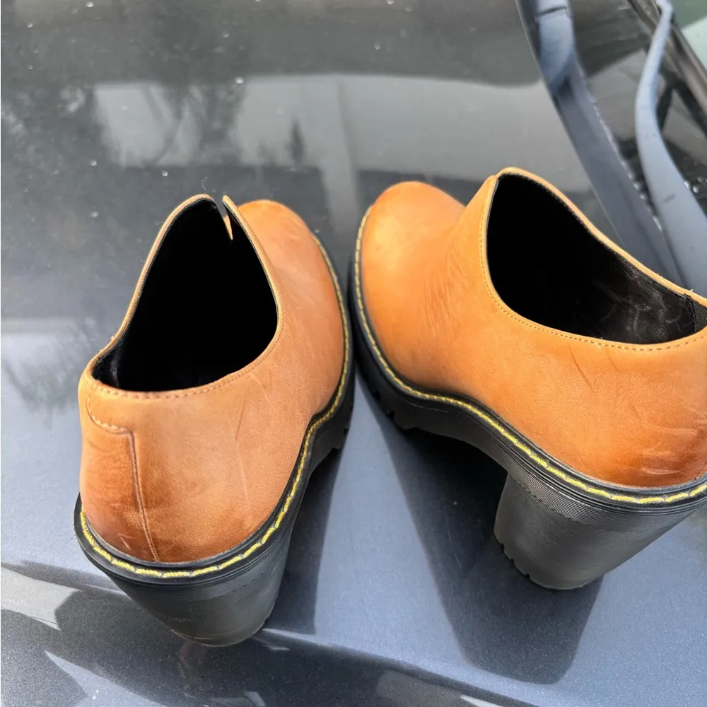 Dr Doc Martens Cordelia Brown Tan Heeled Heels court shoes size 8 - Image 6