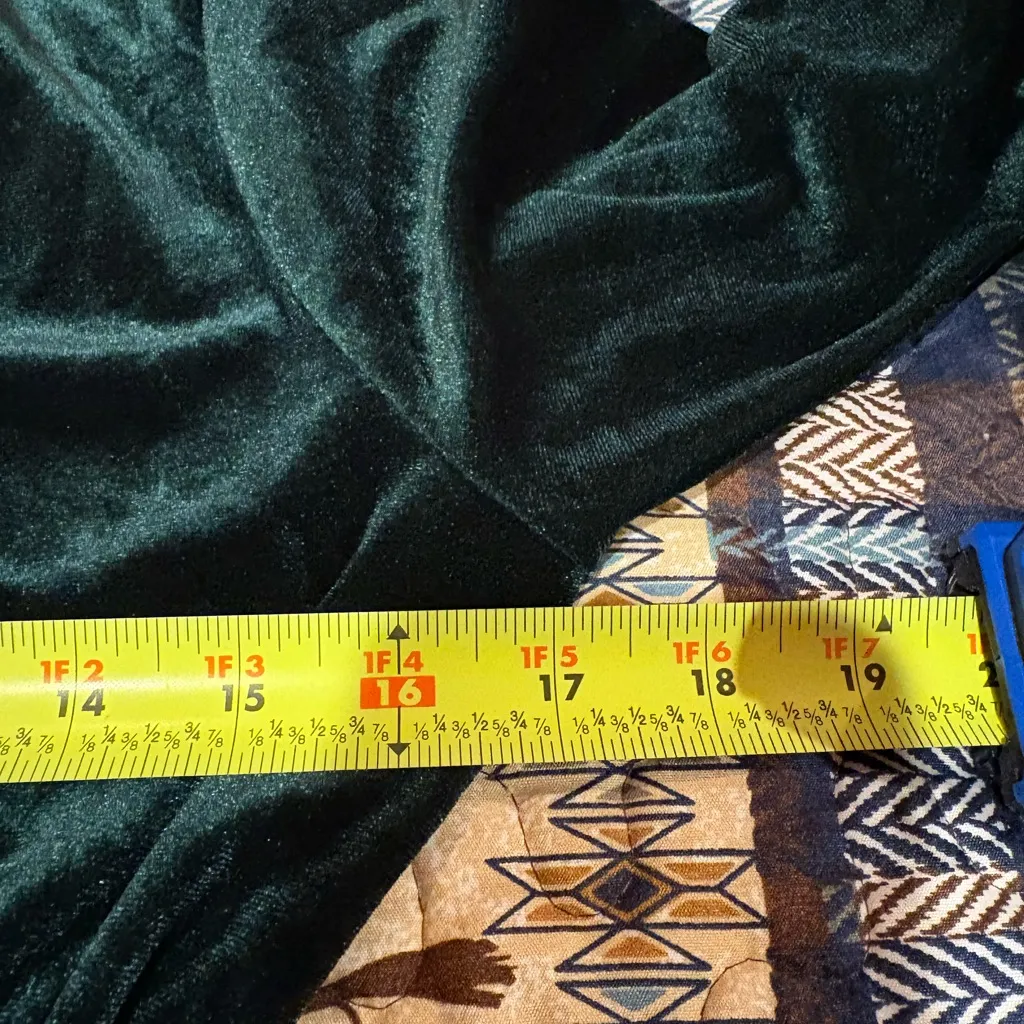 Guberry Women's Wrap V Neck Long Sleeve Velvet Bodycon ruched side Women’s M Green Size M - Image 8