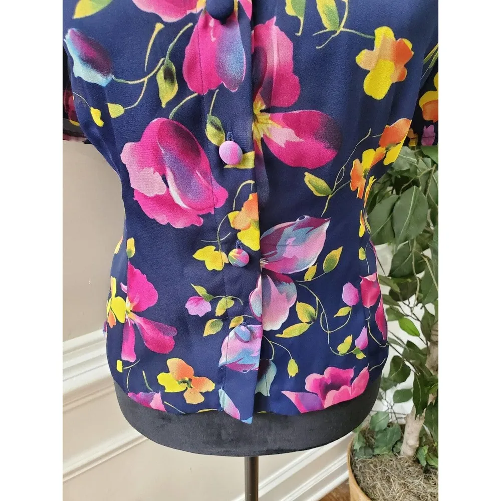 Karin Stevens Women Floral Polyester Short Sleeve Collared Button Down Shirt 10 - Image 4