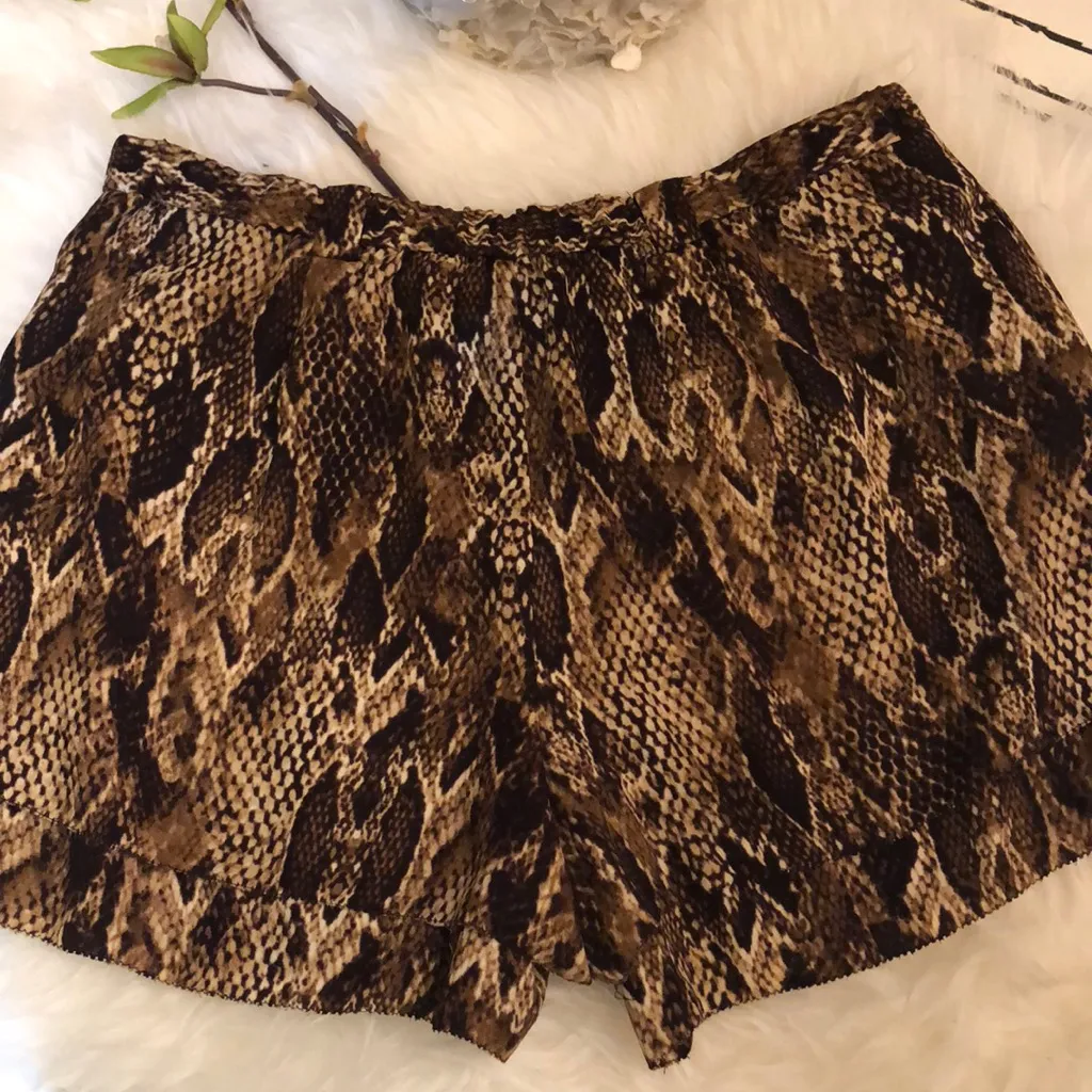Rachel Roy‎ snake skin print shorts Brown - Image 4