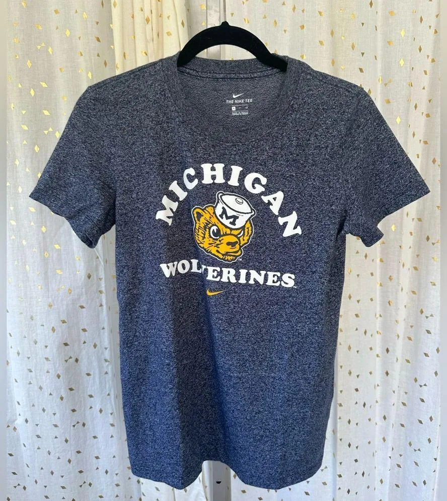 NWOT University Michigan Wolverines marled Throwback Crew Neck Tshirt S - Image 3