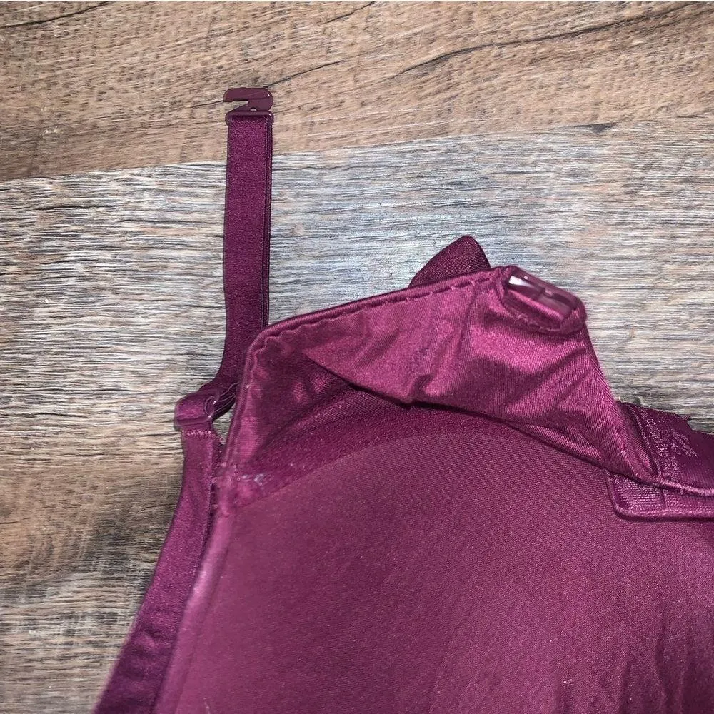 Victoria’s Secret Body by Victoria Perfect Shape 32DDD (32F)  Bra - Image 7