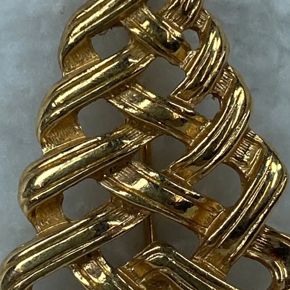 Avon Marked Gold Tone Braded Christmas Tree Holiday Jewelry Pin Brooch - Image 5