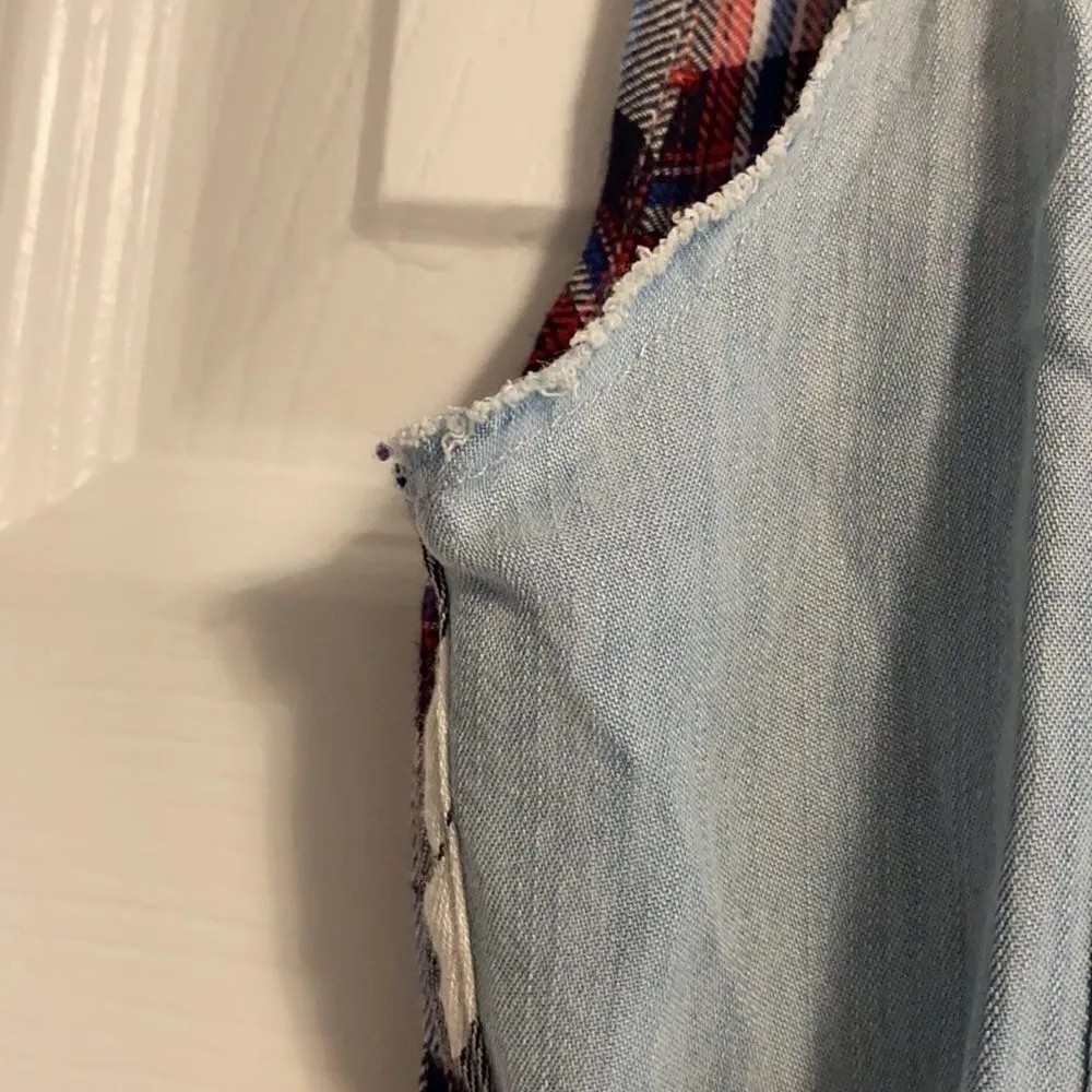 Rails Denim & Plaid Button Down Sleeveless Top - Image 4