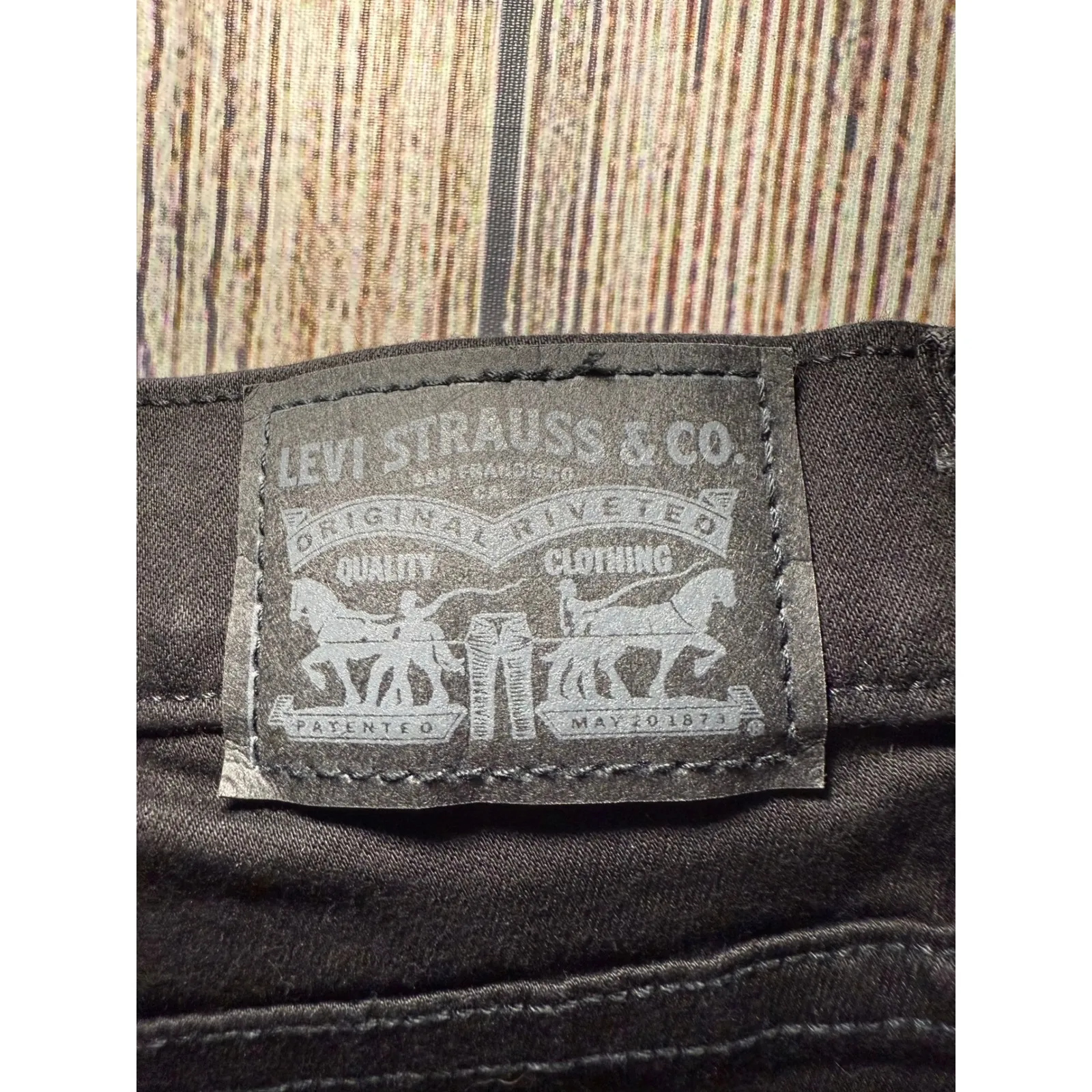 Levi's 720 High Rise Super Skinny Stretch Black Jeans Womens 29 Distressed Denim - Image 7