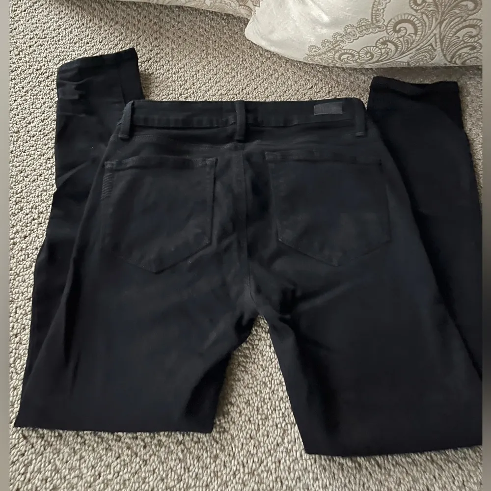 Women’s Verdugo Crop Jeans in Black Overdye. - Image 3