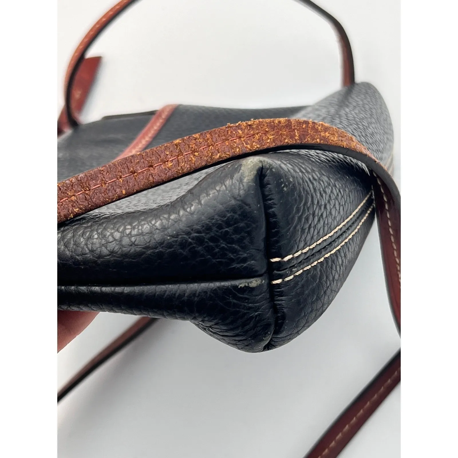 Dooney & Bourke Katie Crossbody Purse Black Pebbled Leather Small Pouchette READ - Image 16