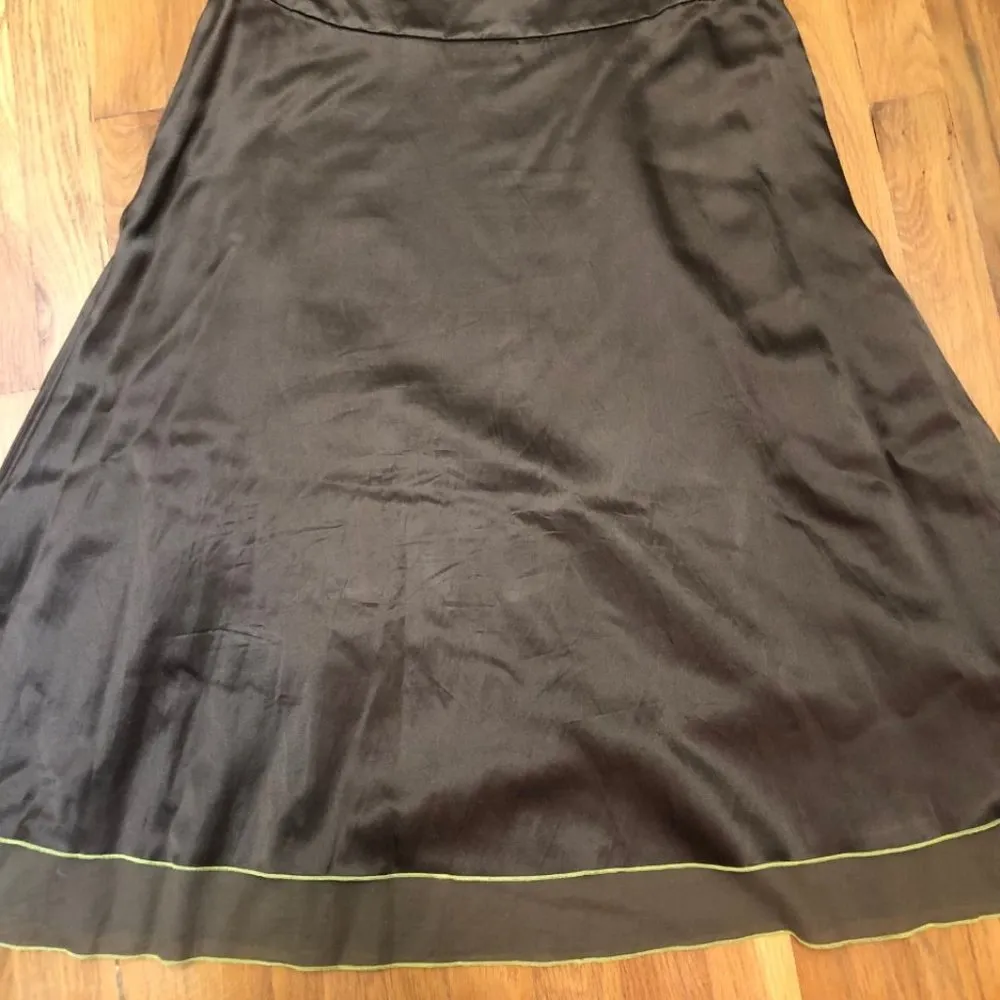 Liz Claiborne SKIRT brown w/green flowers - size 10 - Image 4