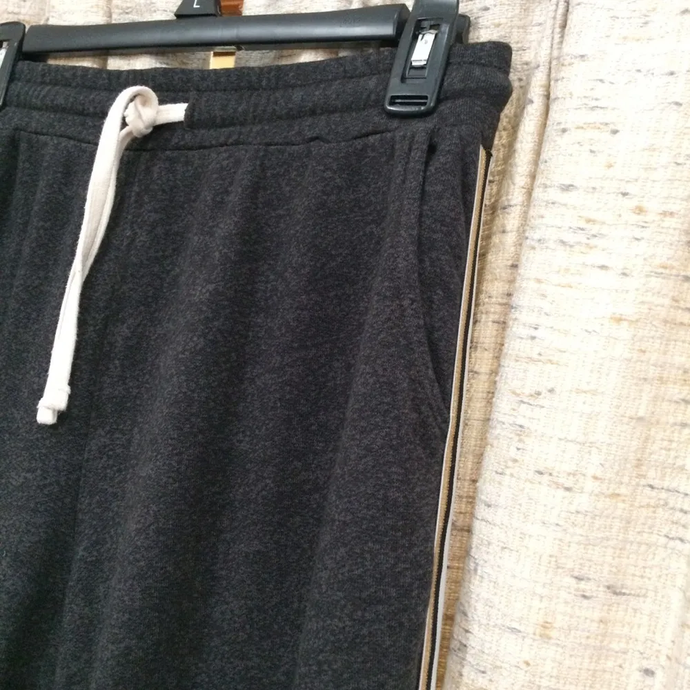 Sundry Metallic Side Stripe Split Hem Sweatpants - Image 2