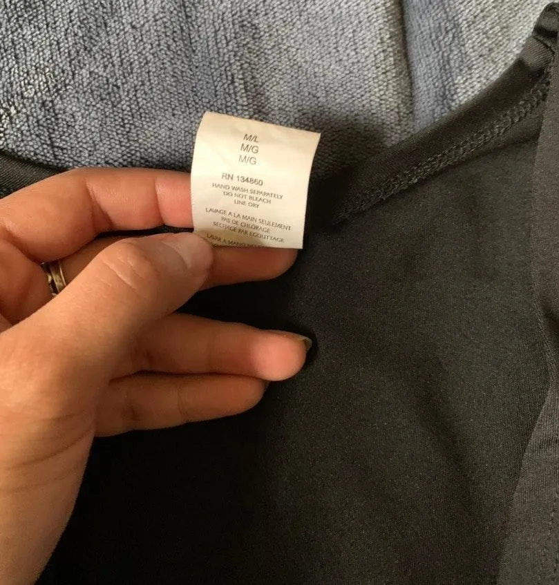 Front Tie Crop Top Black Size M - Image 3