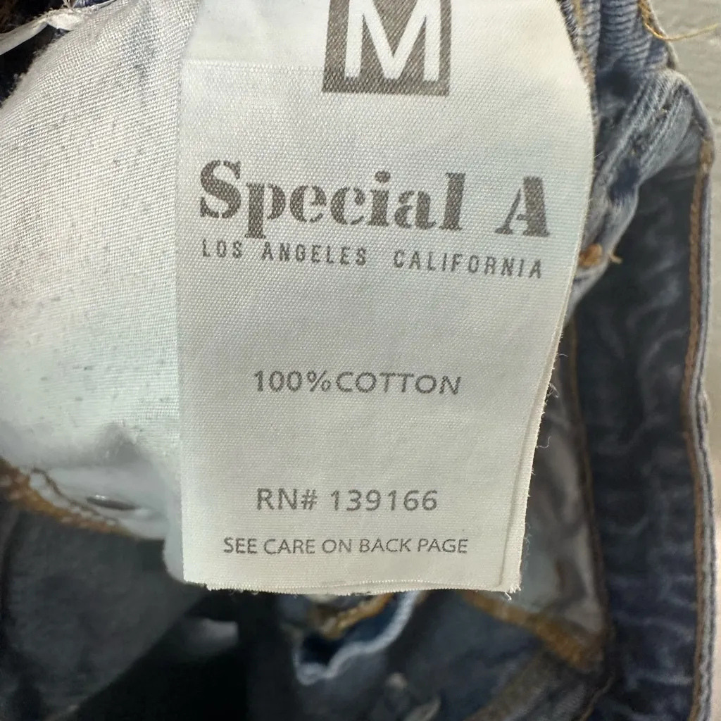 Special A Los Angeles Distressed Jean Shorts Size Medium EUC - Image 7