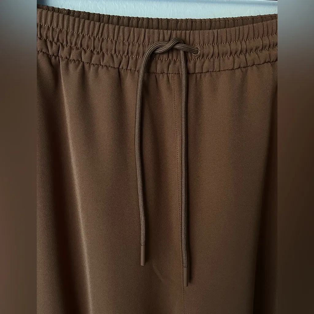 Athleta promenade high rise wide leg cargo pants medium tall NWOT - Image 8