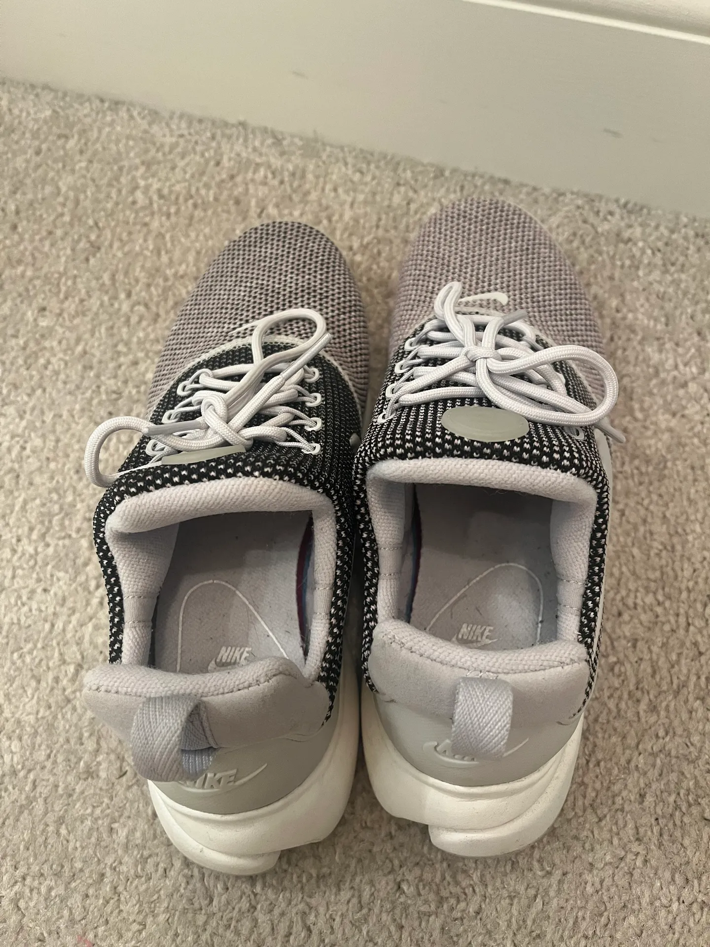 Presto Fly Sneakers - Image 6