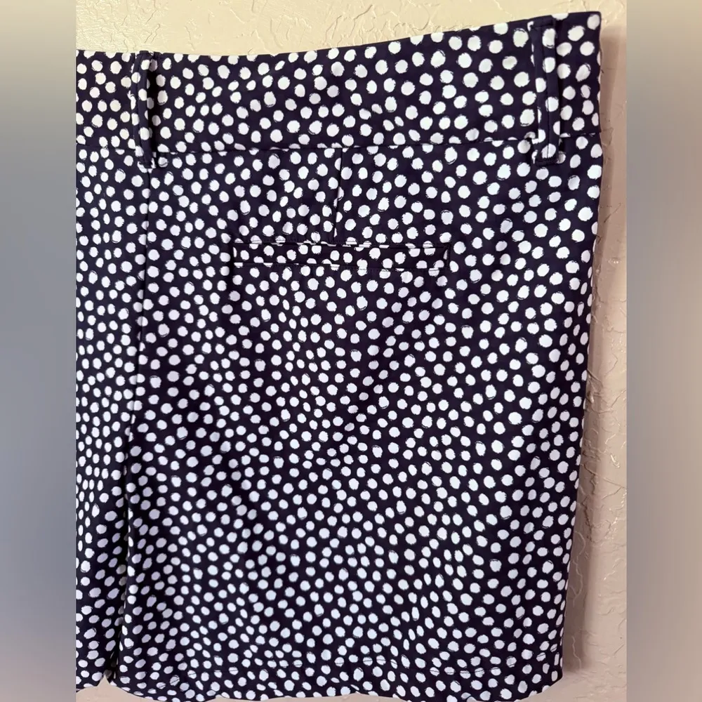 SPANX 6” Navy Dot SUNSHINE Pull On Shorts Women’s 50213R Flat Front Sz 2X - Image 3