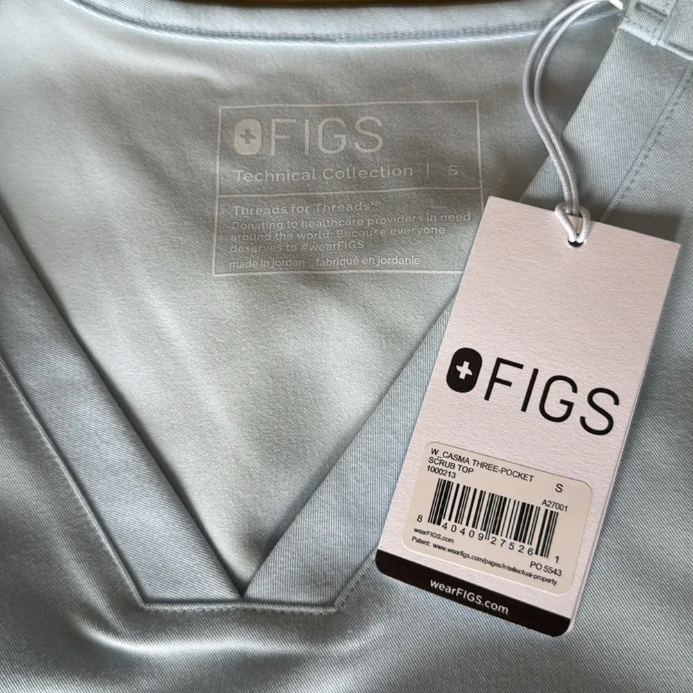 FIGS  Technical Casma Three Pocket Scrub Top - Image 6