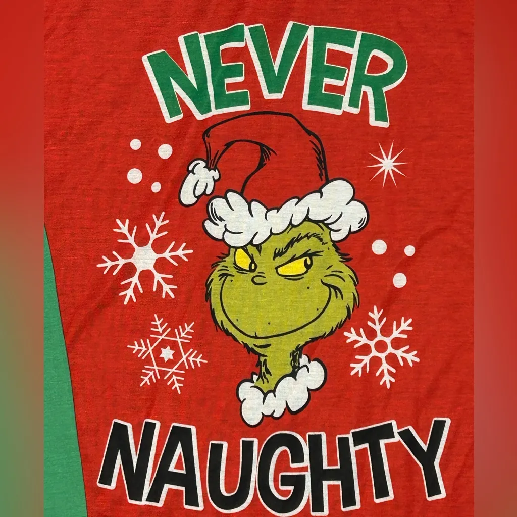 The Grinch mischievous playful festive funny oversized cozy sleep shirt NWT 3X - Image 3