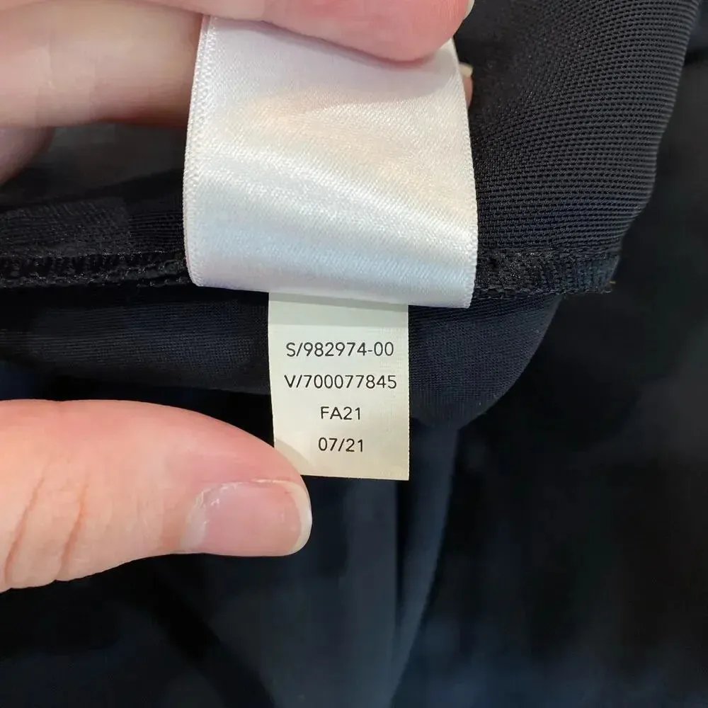 ATHLETA Pants Black Stellar Tight Commute Work Travel Zip Pockets Size 2 - Image 9