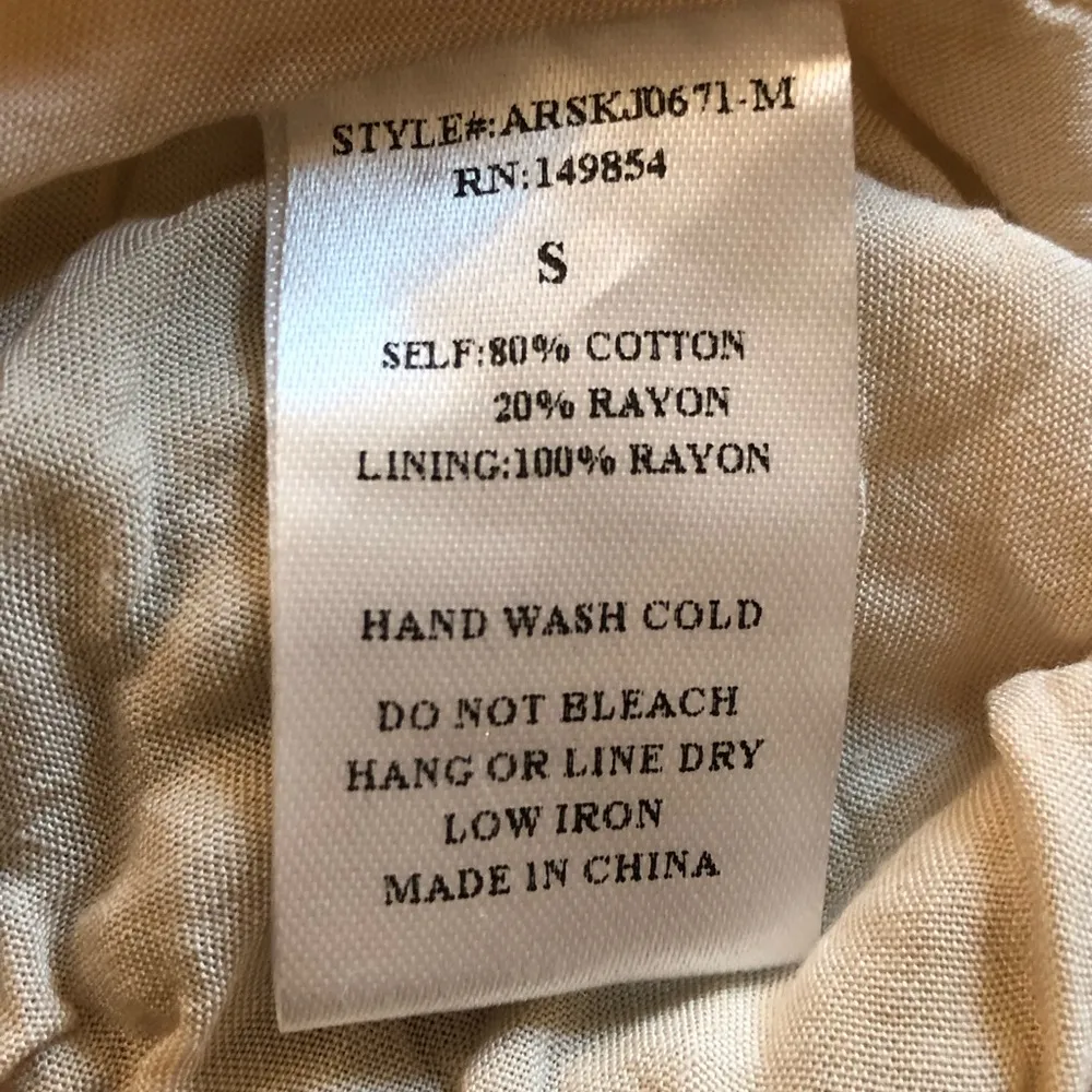 50% Off Green Floral Romper Small - Image 8