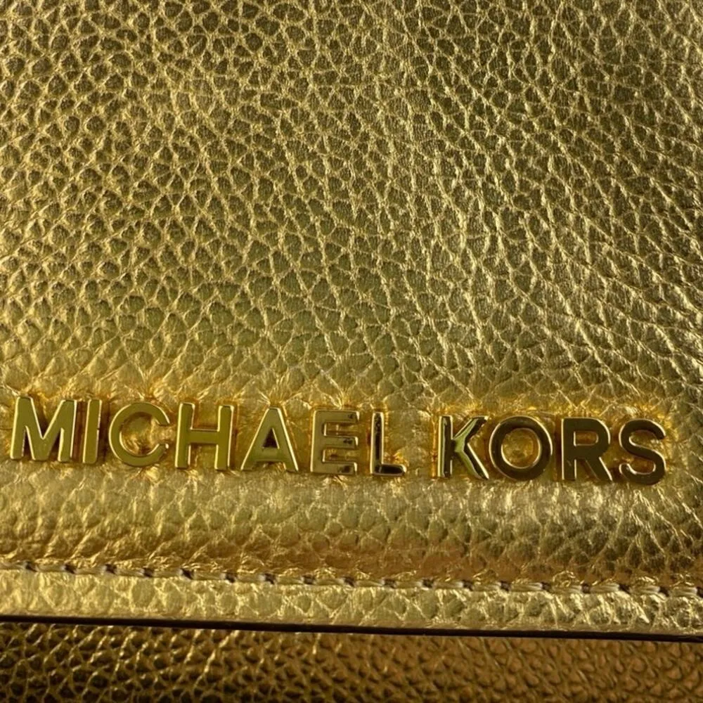 Michael Kors Hayes Women's Gold Metallic Leather Trifold Coin Case Purse Wallet - Image 4