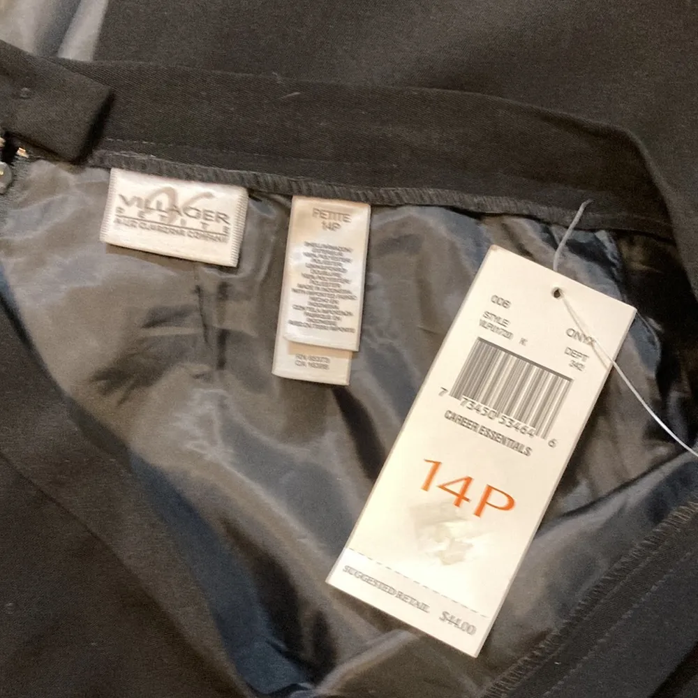 Womens size 14P Villager long black pencil skirt womens 14 Petite lined NWT - Image 6