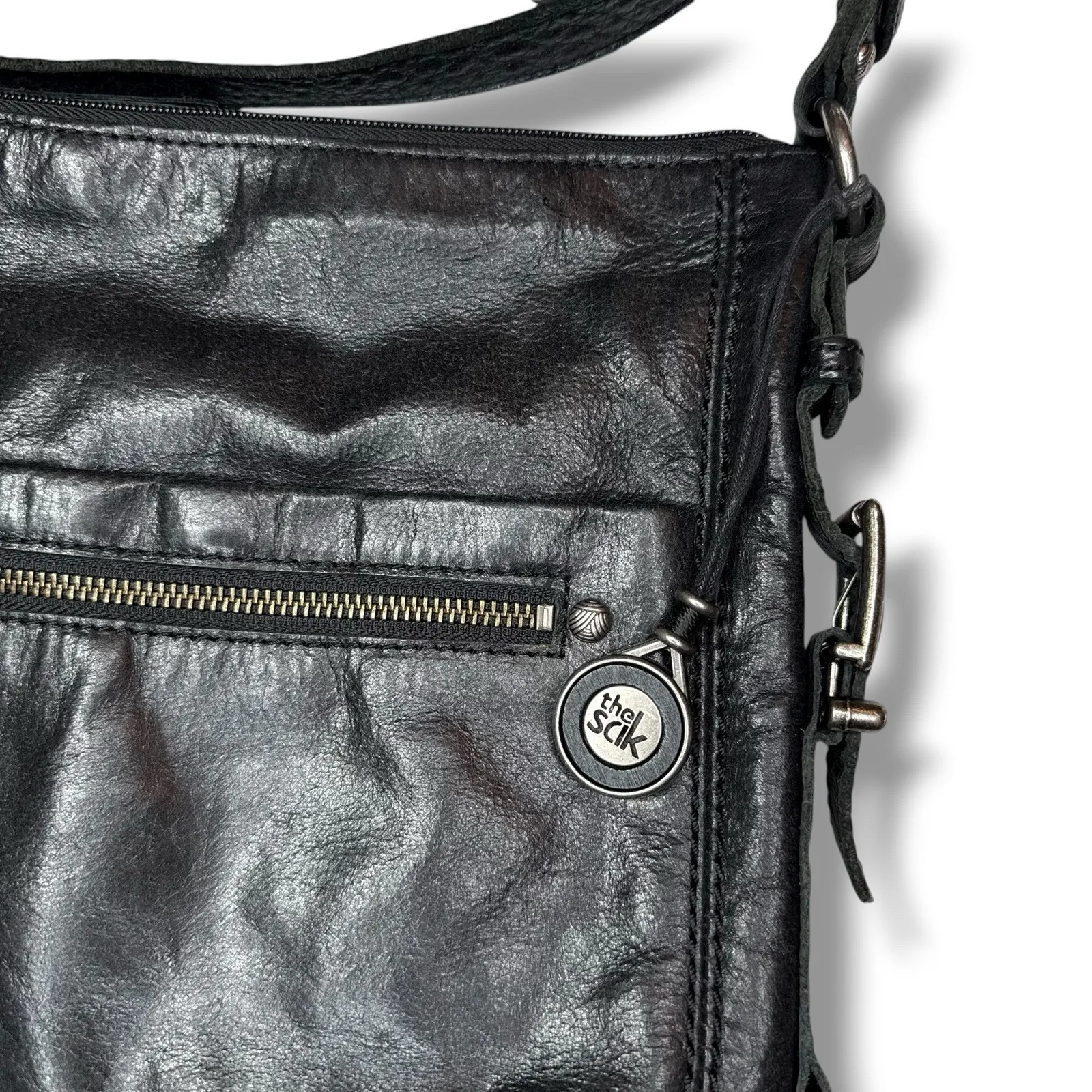 The Sak Iris Leather Hobo‎ Bag Soft Black Leather Charm Happy And Free Crossbody - Image 2