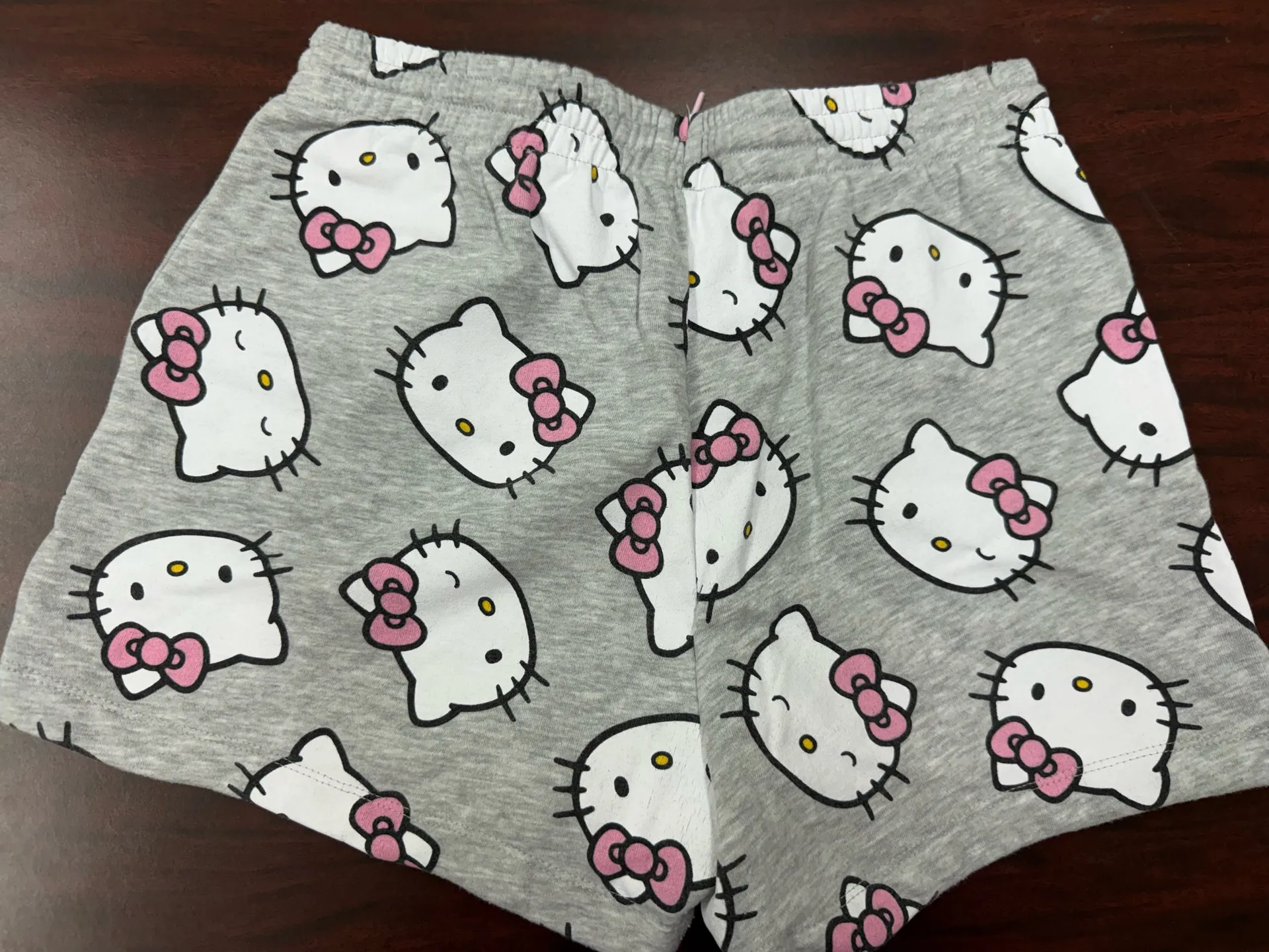 Hello Kitty Grey Character Shorts with Pockets Size Medium - Image 3