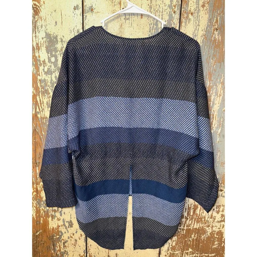 BCBGMaxazria Womens blouse, size XS, blue black - Image 5