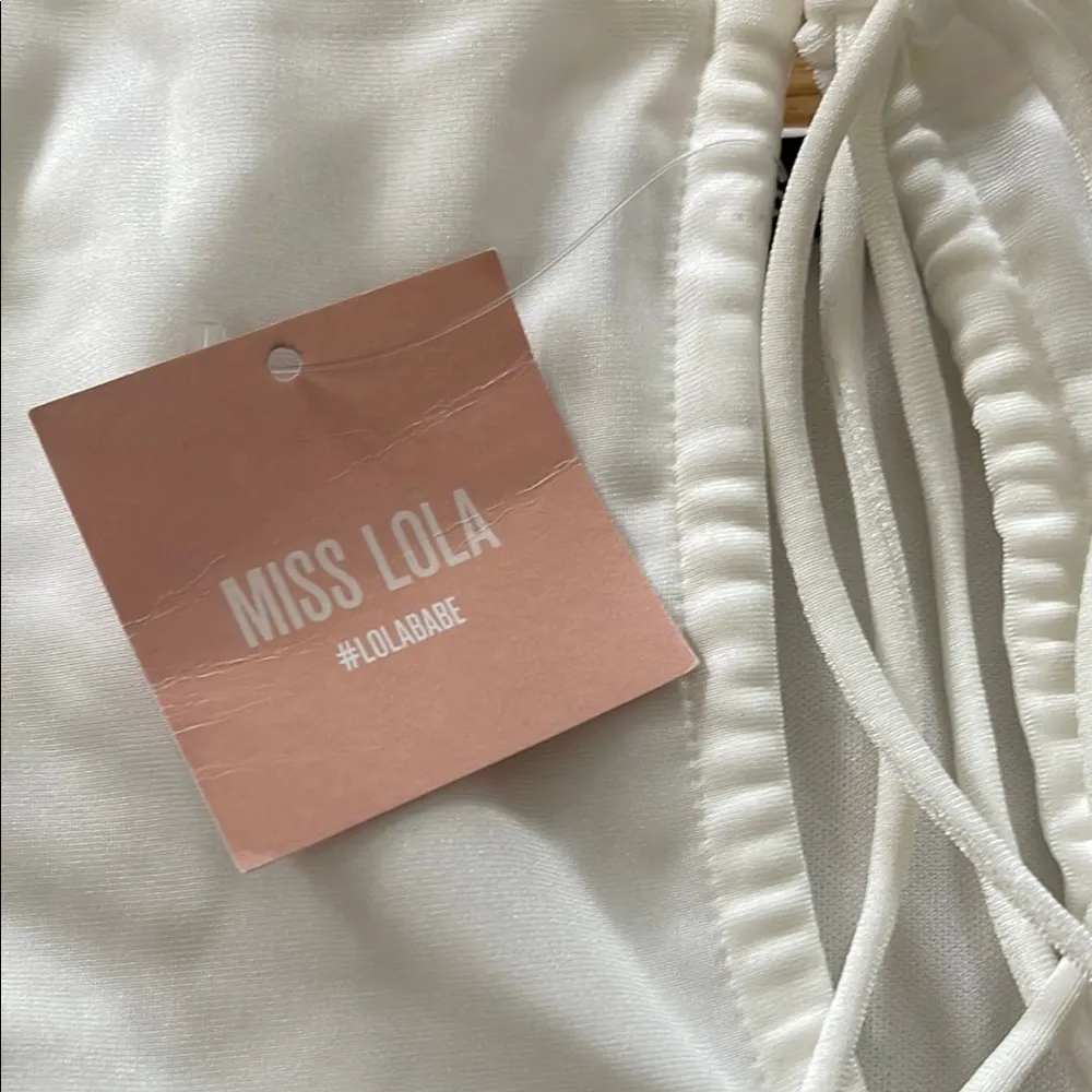 Miss Lola White Ruched Mini Skirt Set - Image 2