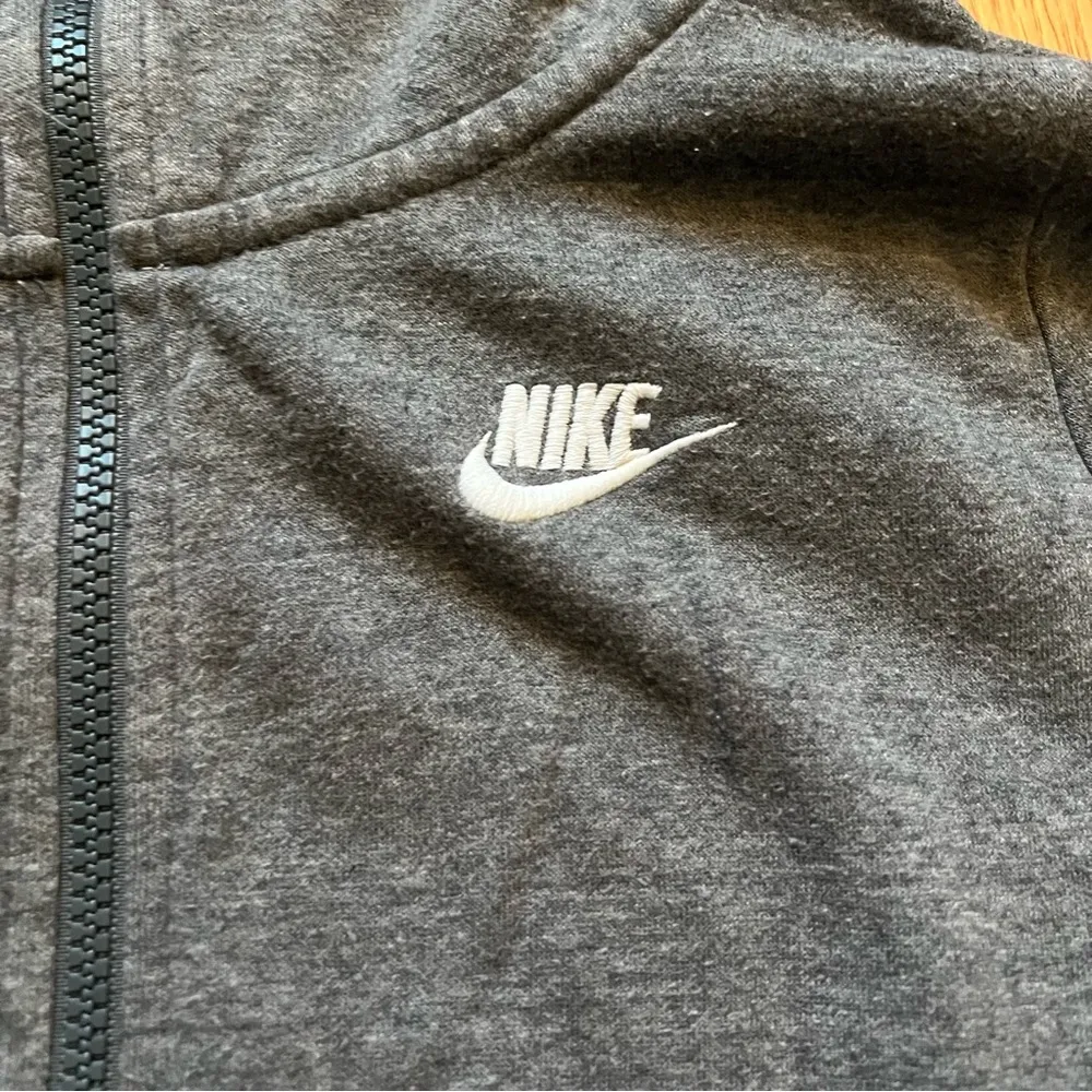 Nike Sweatshirt Full Zip Gray Jacket Womens Size S Funnel Neck Pullover Training - Image 3