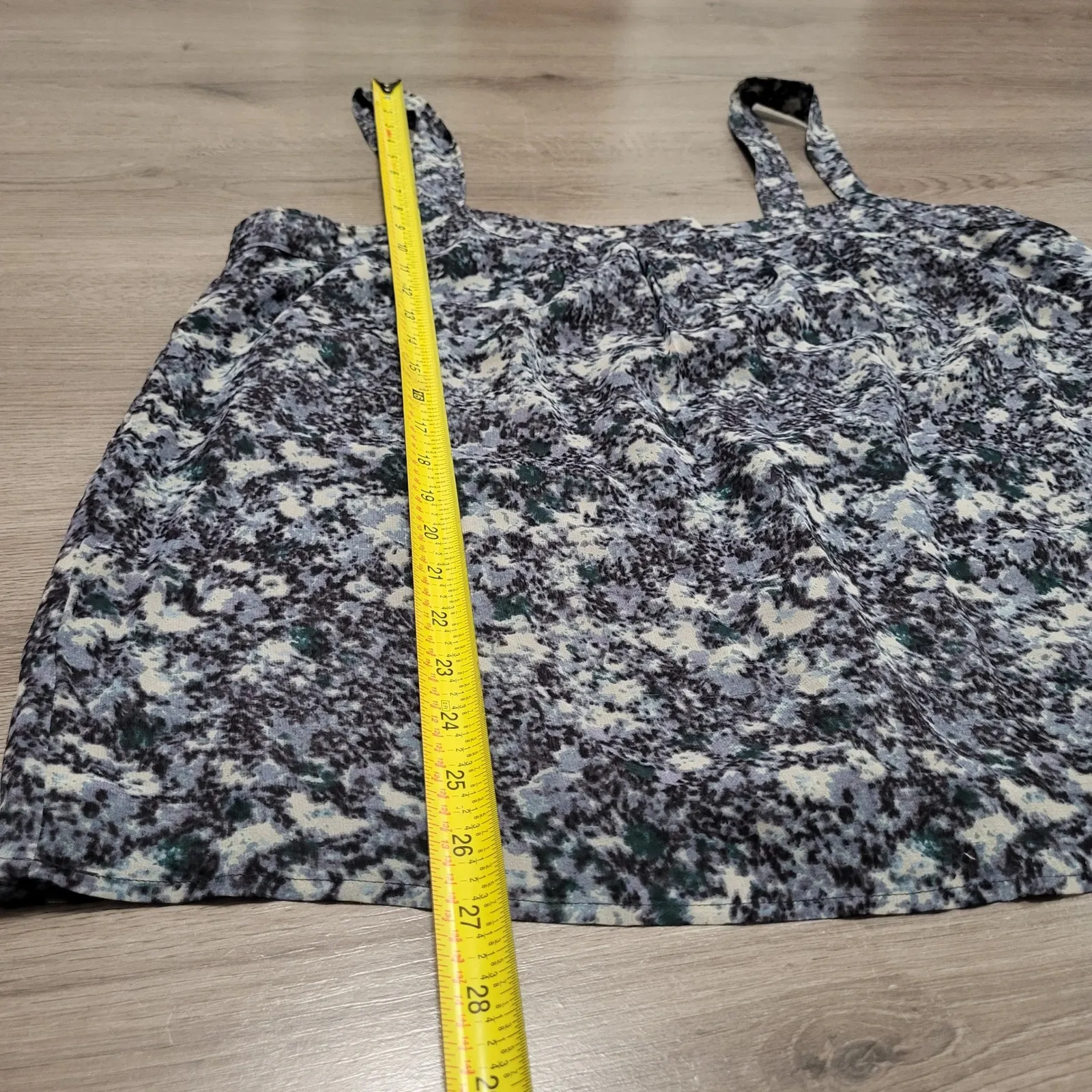 Banana Republic Silk Tank Top Womens XL Blue Gray Y2K Vintage Dark Fairy Grunge - Image 8