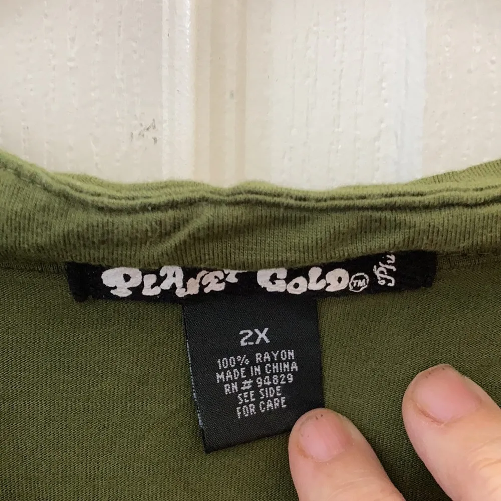 Planet Gold FINAL MARKDOWN  top 2x - Image 3