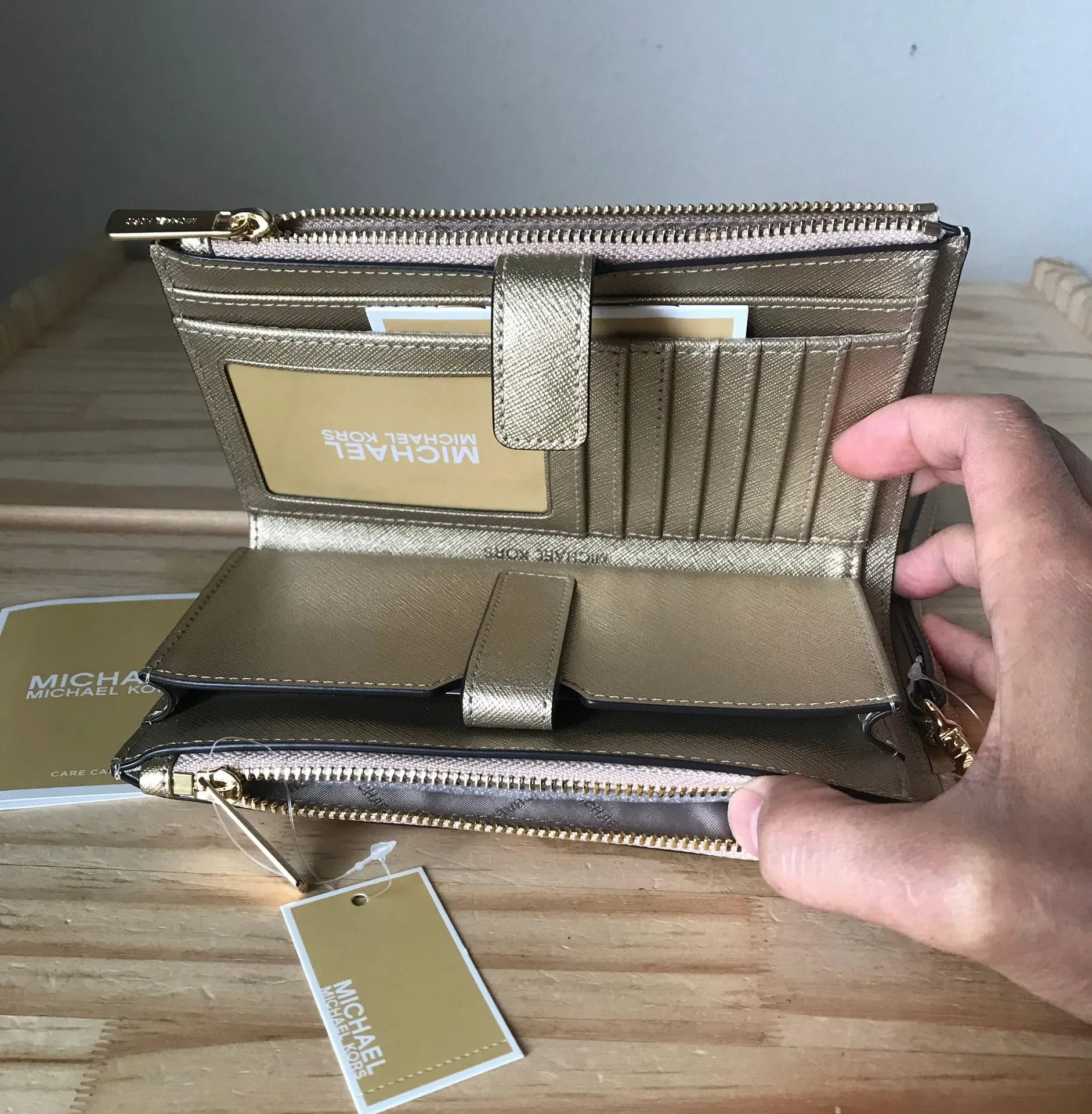 Wallet - Image 6