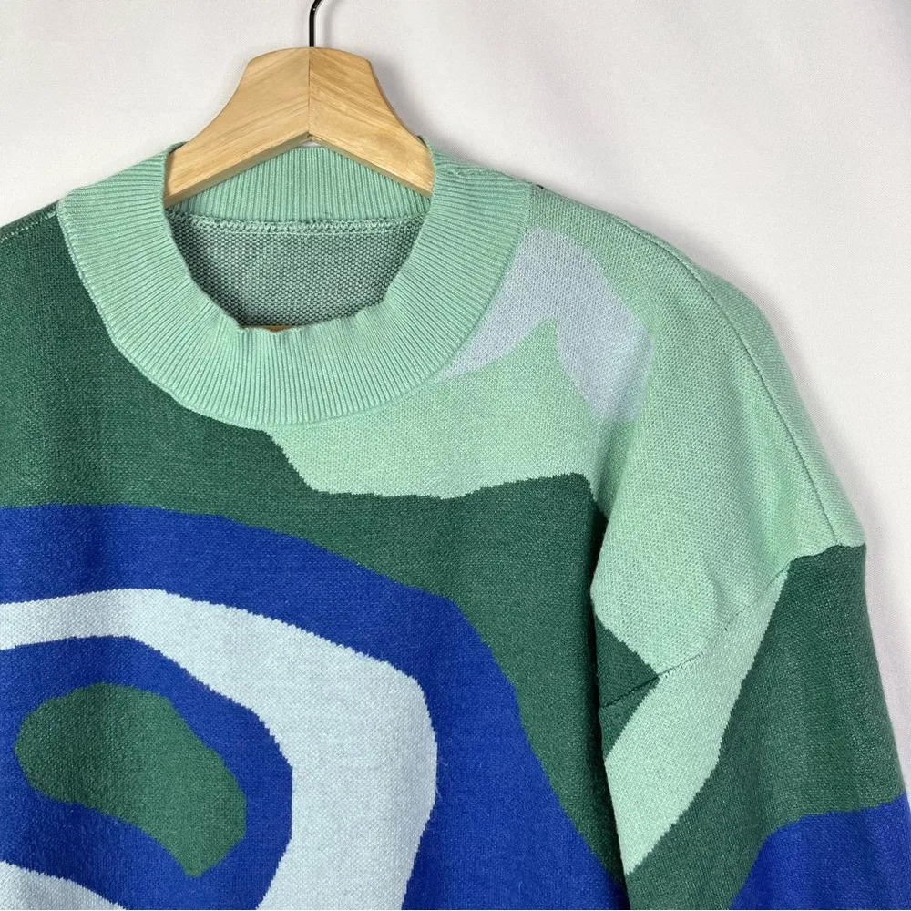Boutique Blue & Green Swirl Print Crewneck Sweater M - Image 4