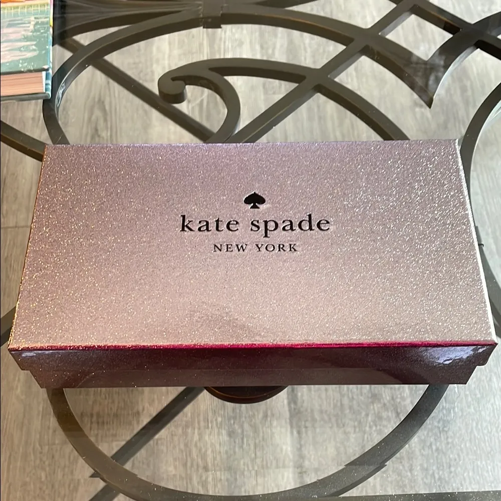 Kate Spade Kenzie Boxed Medium Flap Wristlet Wallet NWT - Image 3