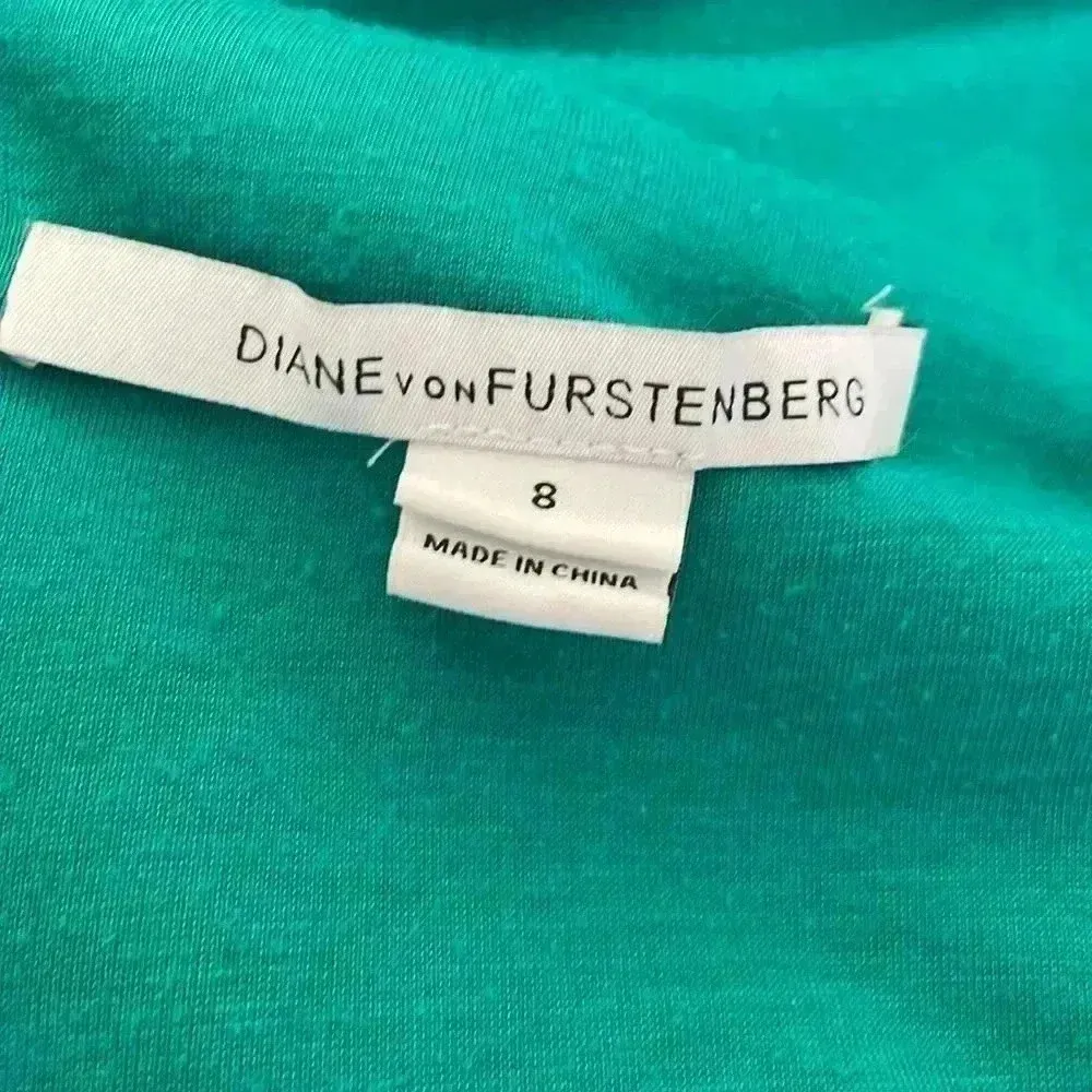 DIANE VON FURSTENBERG Zarita Lace Dress in Parakeet Green Sz 8 - Image 11