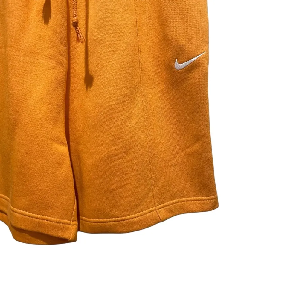 NIKE Sportswear Essential High Rise Fleece Shorts Women’s Size Small - Image 4