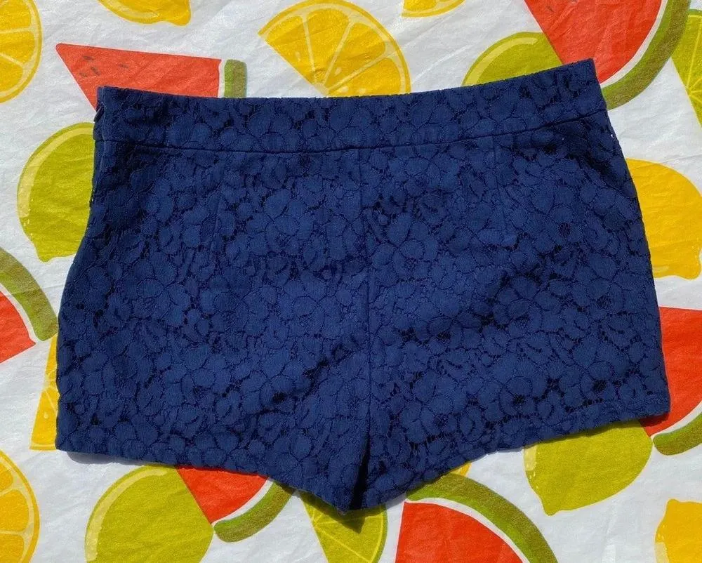 Forever 21 royal blue floral lace shorts  M - Image 2
