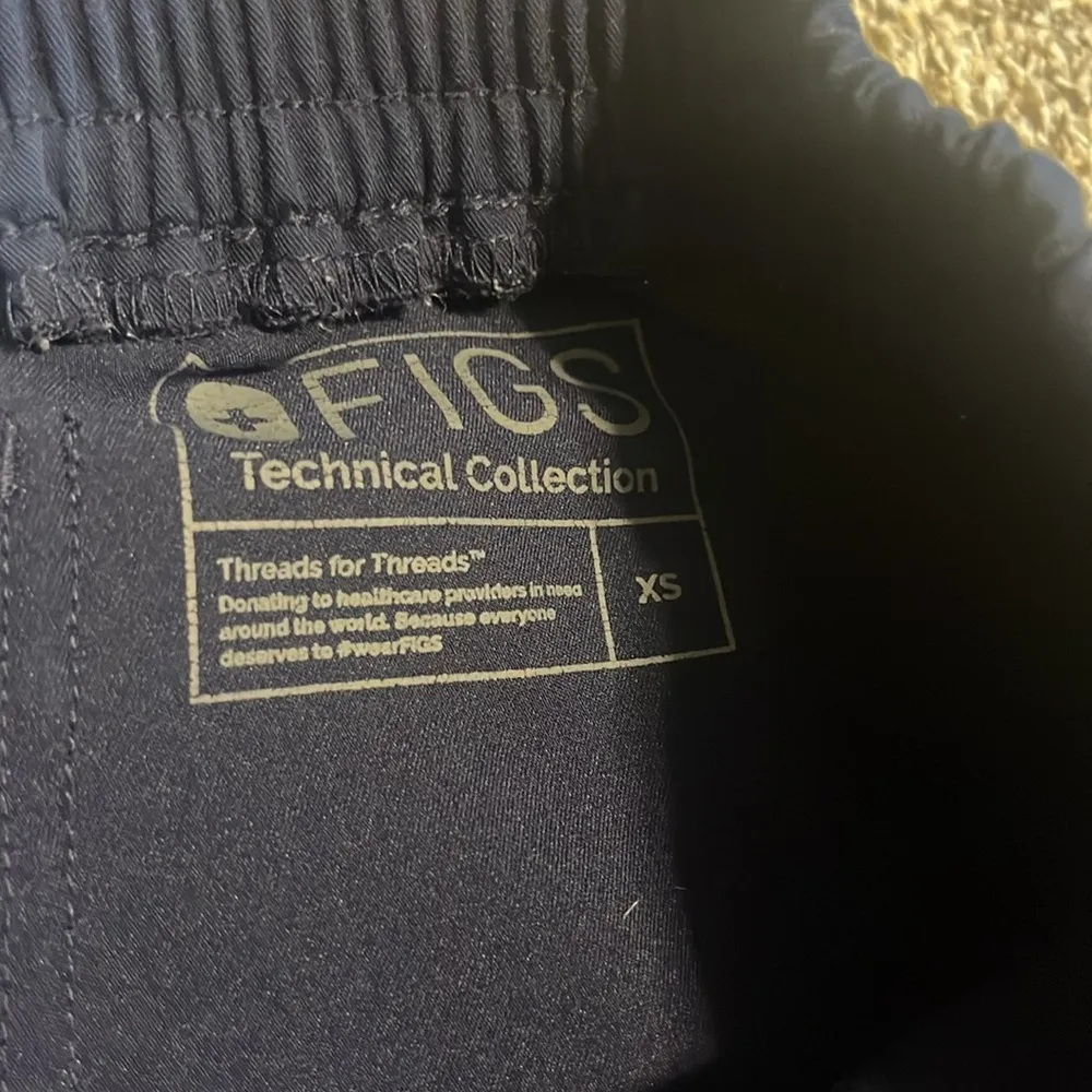 Woman’s Yola Skinny Scrub Pants Navy Blue XS - Image 4