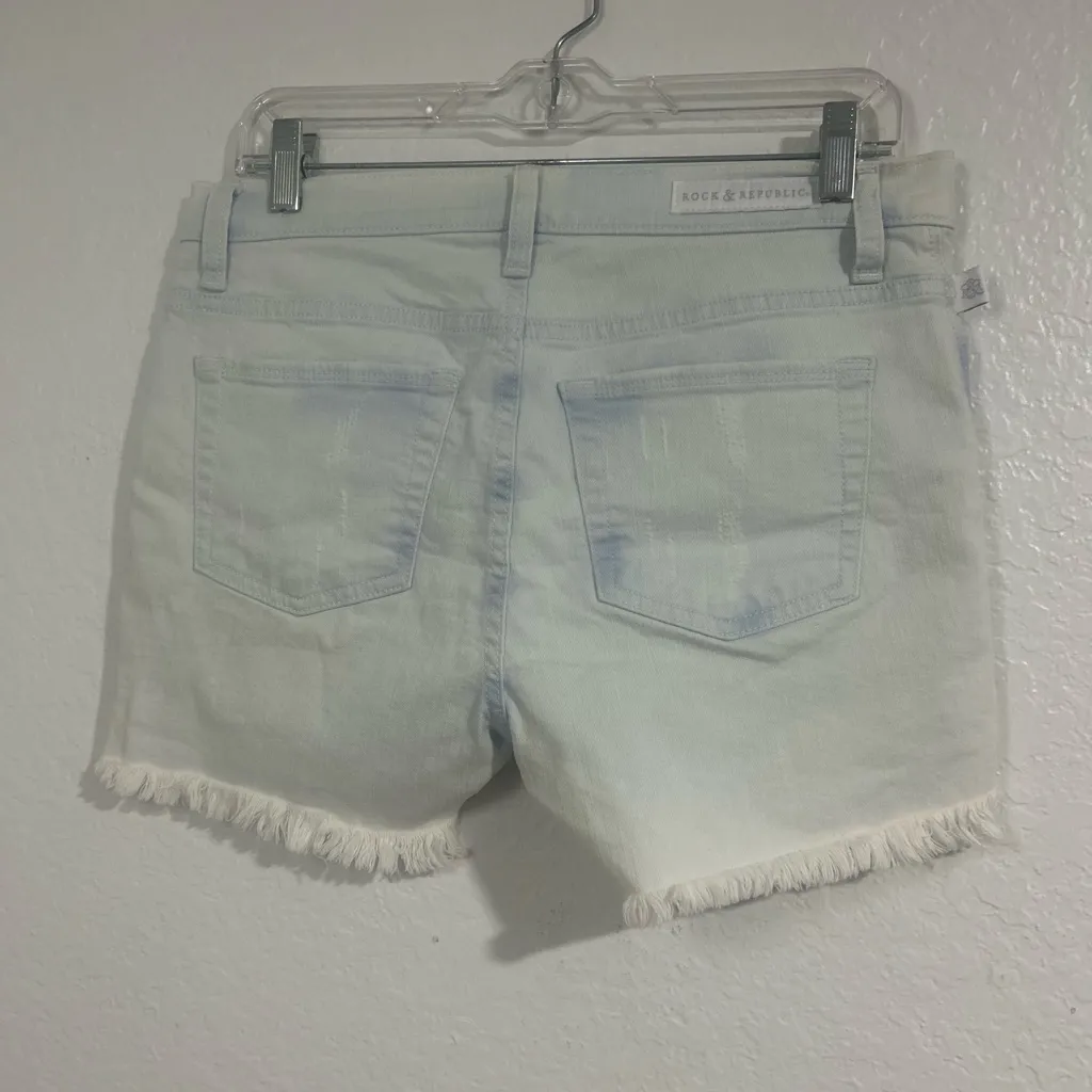 Rock & Republic White Jean Shorts with Frayed‎ Hem size 8 (254) - Image 9