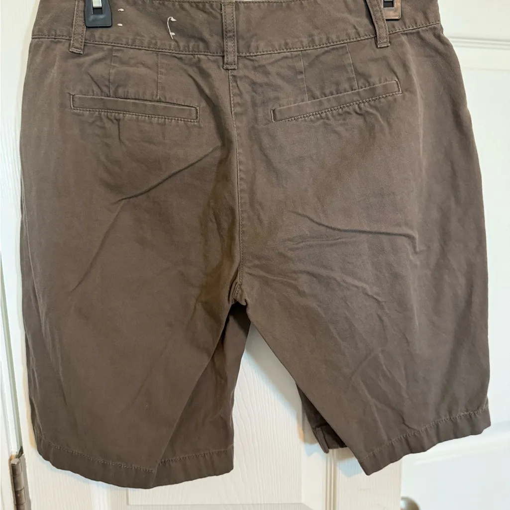 Ann Taylor Men's Tan Flat Front Shorts - Image 3