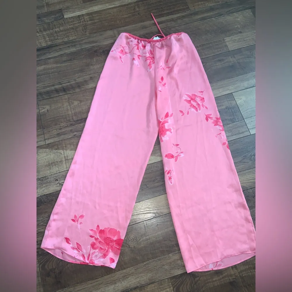 Y2K pink floral Natori pants Xs $140 boho vintage spring classic satin boho - Image 5